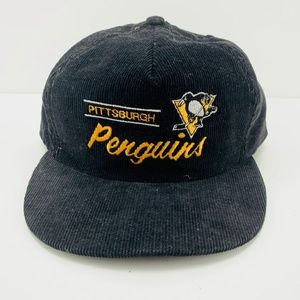 Vintage Pittsburgh Penquins Trucker Snapback Hat